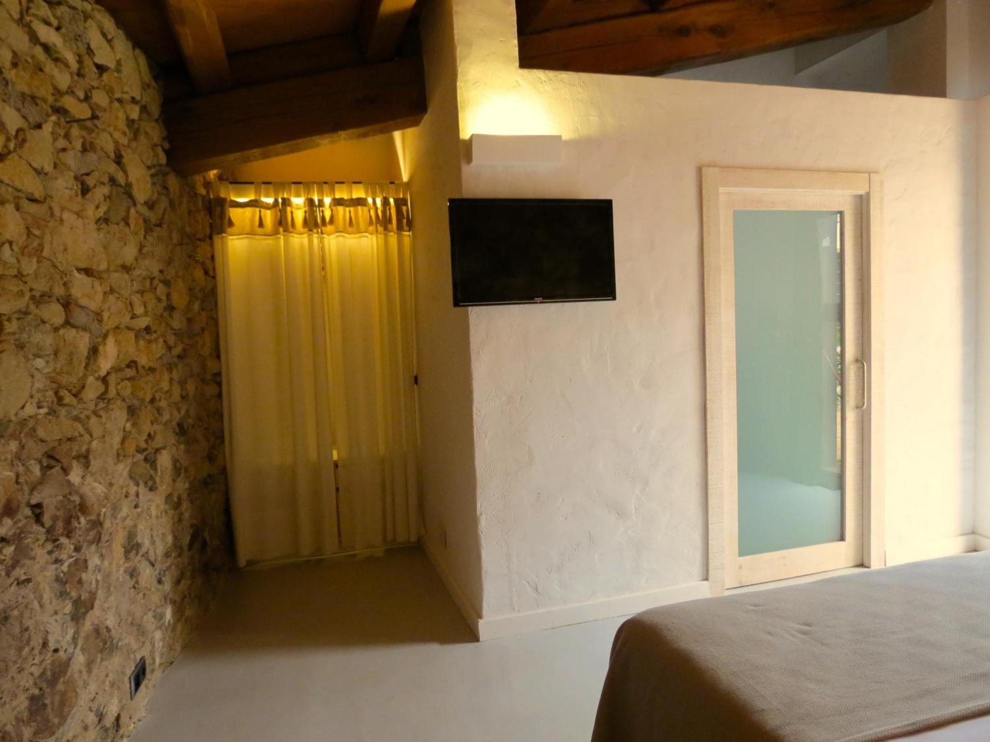 Mas Carreras 1846 Villa Bordils Room photo